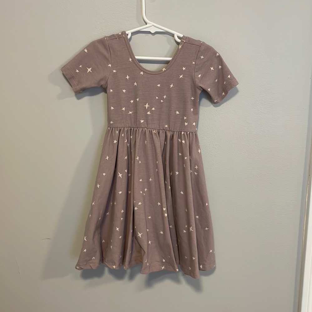 Alice + Ames short sleeve ballet style dress.